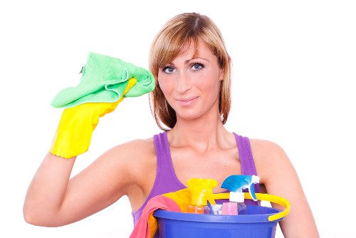 Move out cleaning of a bright apartment living room