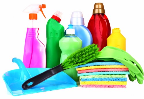 Professional domestic cleaning in Acton for a tidy and fresh home