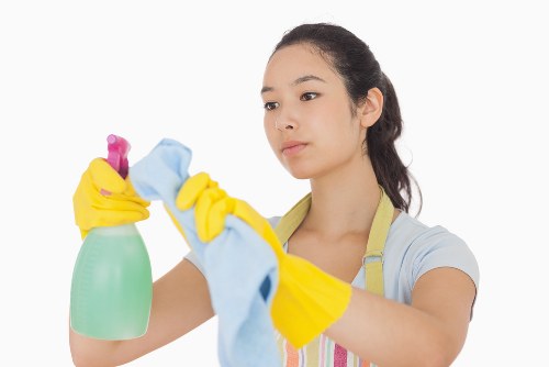 Detailed kitchen cleaning during end of tenancy cleaning